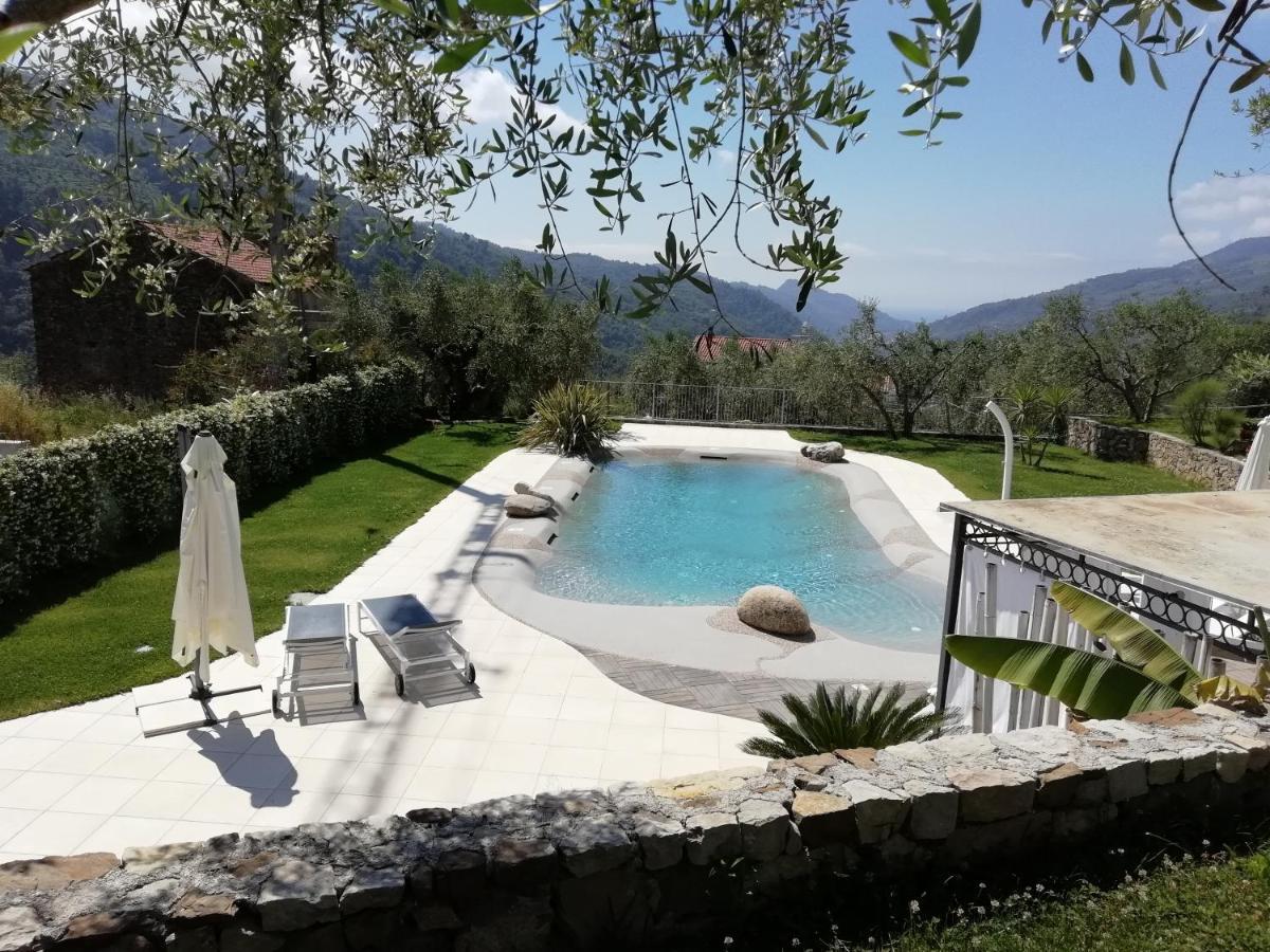La Cicala Stonata Bed & Breakfast Dolceacqua Bagian luar foto